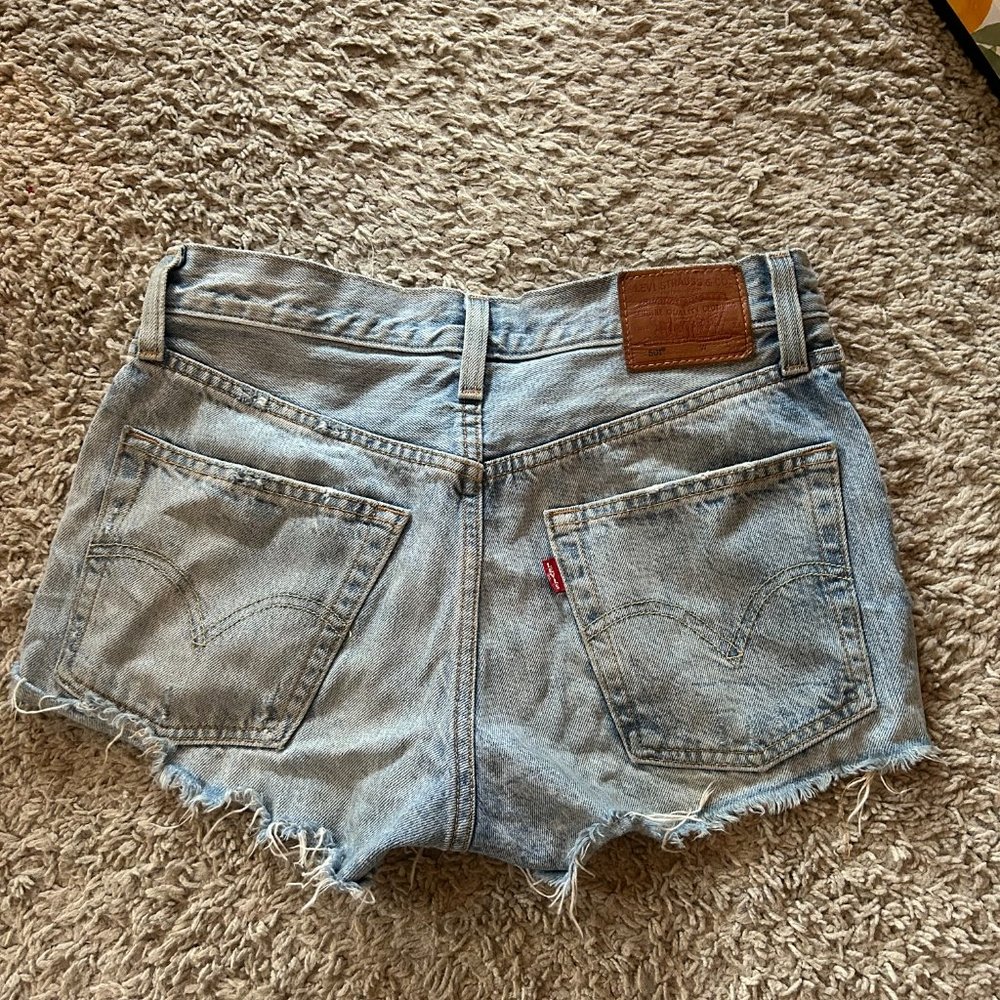 Levi shorts